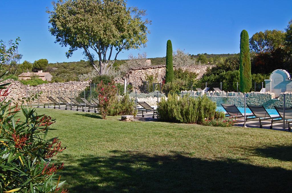 Cypres Du Paradis A Gordes Exterior photo