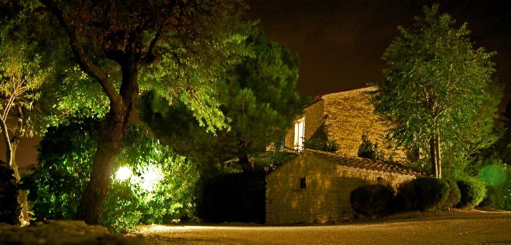 Cypres Du Paradis A Gordes Exterior photo
